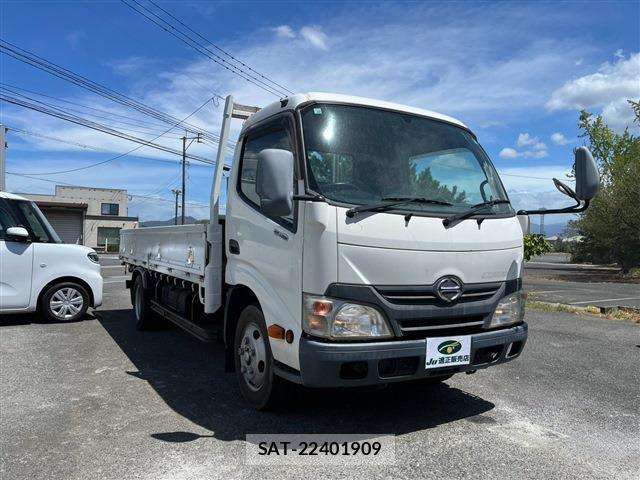 Hino DUTRO 2014-08 8362012-3