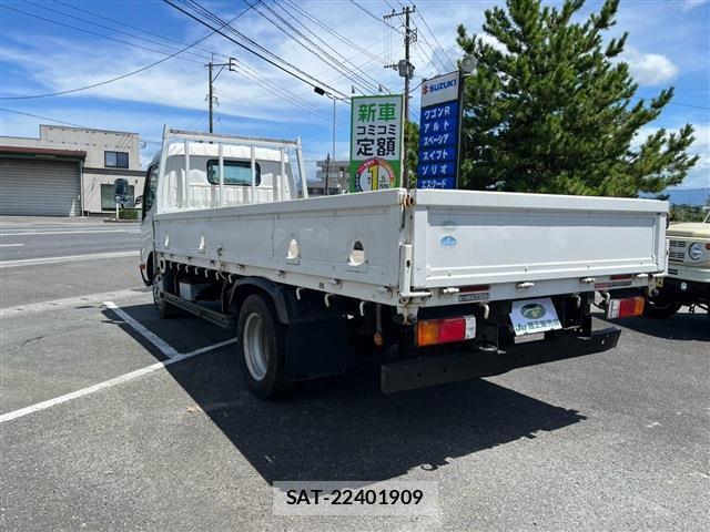 Hino DUTRO 2014-08 8362012-8