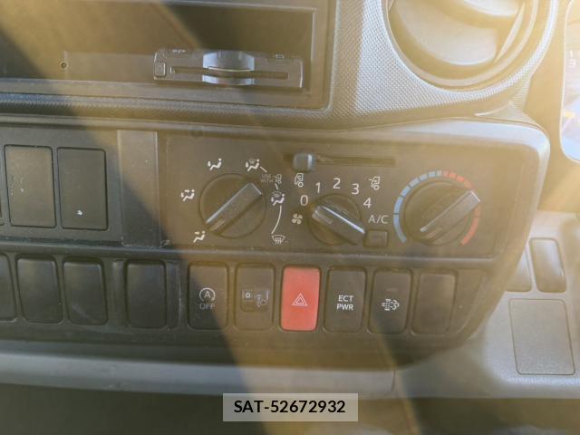 Hino DUTRO 2014-09 8362560-9