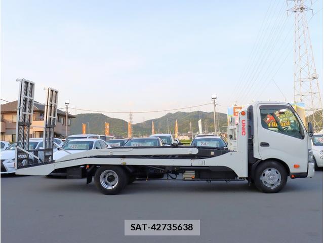 Hino DUTRO 2018-02 8362892-7