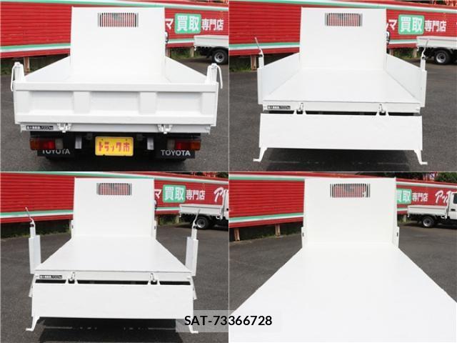 Toyota DYNA TRUCK 2017-12 8362494-5