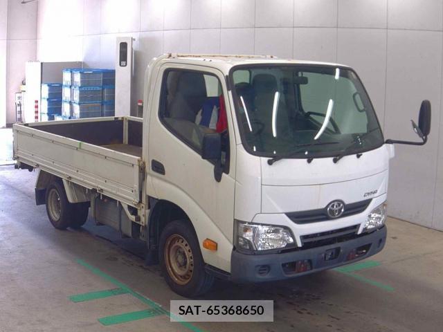 Toyota DYNA TRUCK 2021-05 8363101-0