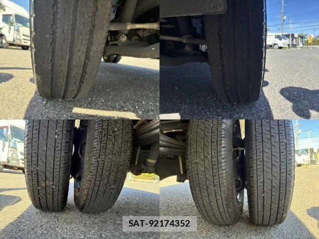 Toyota DYNA TRUCK 2019-02 8363525-14