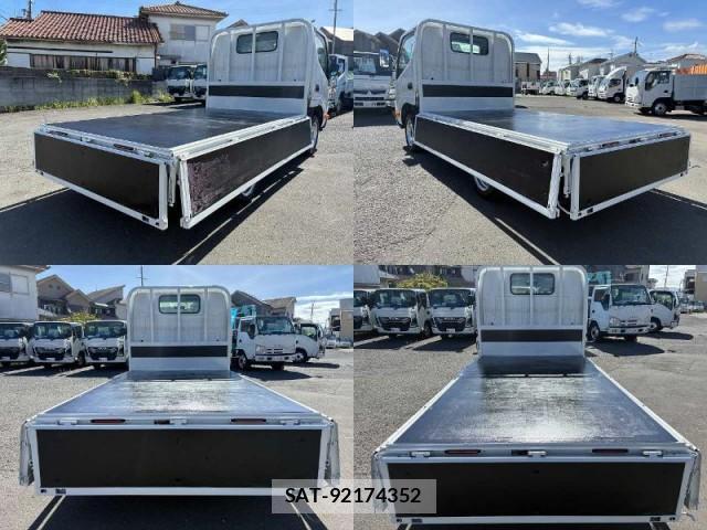 Toyota DYNA TRUCK 2019-02 8363525-6