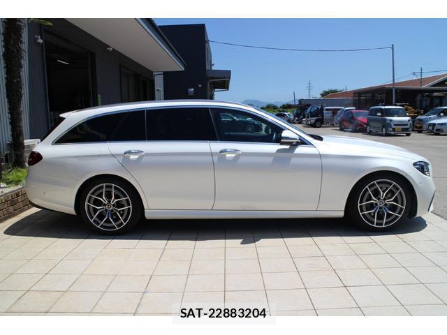 Mercedes Benz E-CLASS 2022-04 8363124-11
