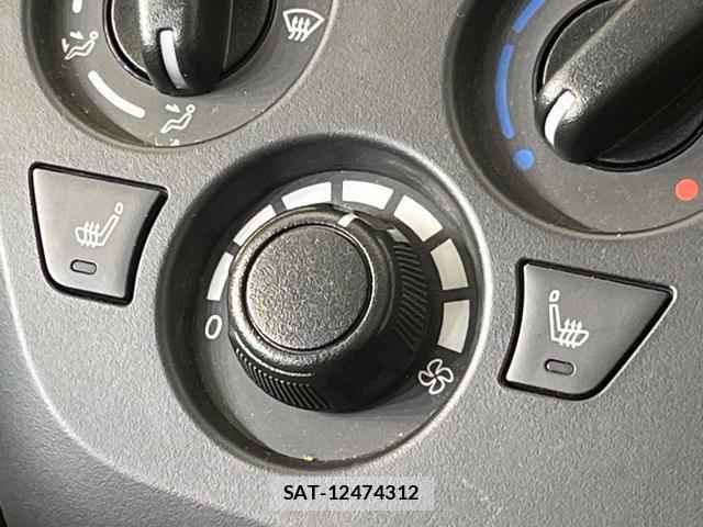 Mitsubishi EK WAGON 2024-12 8362040-4