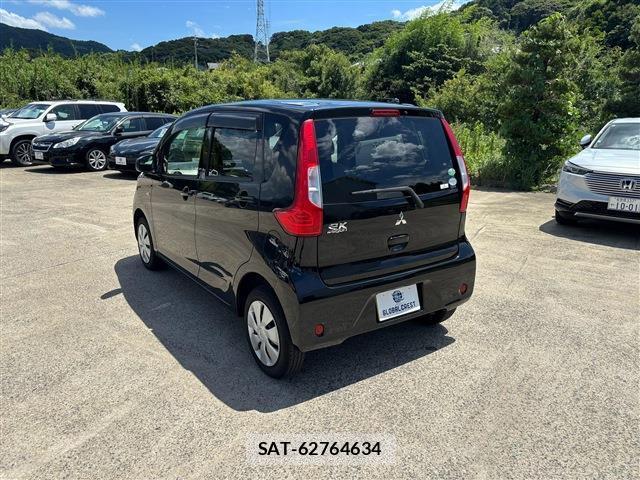 Mitsubishi EK WAGON 2017-03 8362404-12