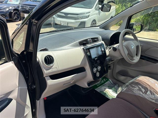 Mitsubishi EK WAGON 2017-03 8362404-3