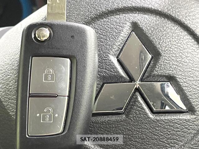 Mitsubishi EK WAGON 2024-12 8363211-6