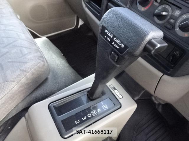Isuzu ELF TRUCK 2020-06 8360909-15