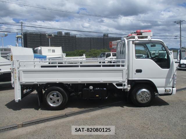 Isuzu ELF TRUCK 2017-07 8361678-2
