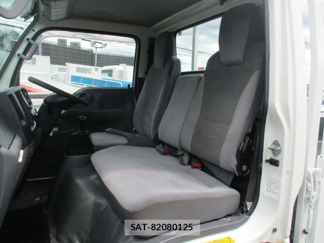 Isuzu ELF TRUCK 2017-07 8361678-8