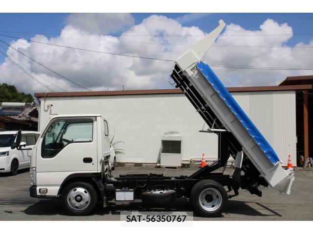 Isuzu ELF TRUCK 2013-11 8362305-3