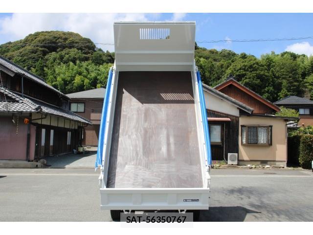 Isuzu ELF TRUCK 2013-11 8362305-7