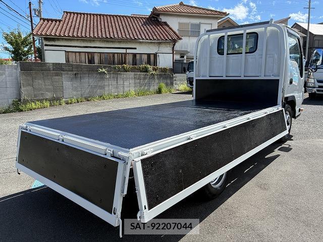 Isuzu ELF TRUCK 2022-06 8363526-10