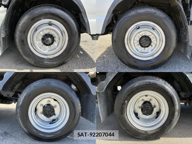Isuzu ELF TRUCK 2022-06 8363526-13