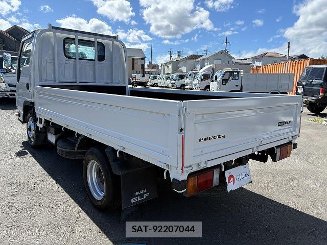 Isuzu ELF TRUCK 2022-06 8363526-5