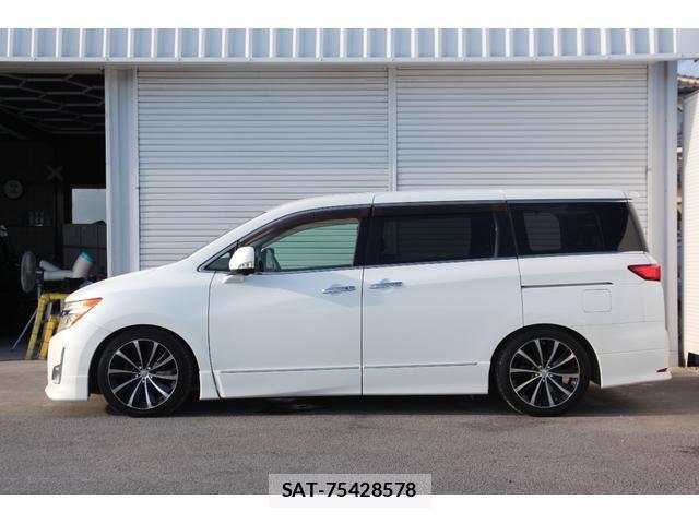 Nissan ELGRAND 2011-11 8360589-6