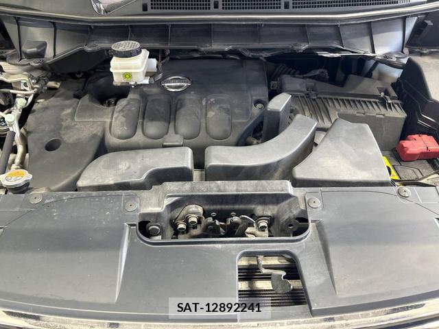 Nissan ELGRAND 2015-08 8360918-18
