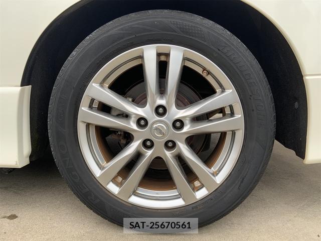 Nissan ELGRAND 2013-04 8361094-18