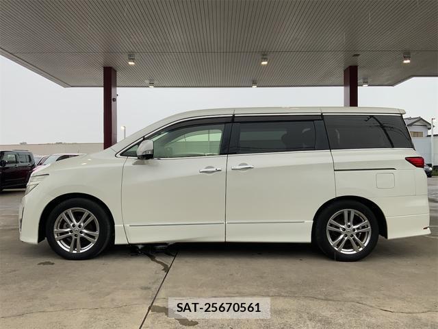 Nissan ELGRAND 2013-04 8361094-4
