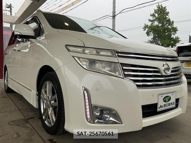 Nissan ELGRAND 2013-04 8361094-5
