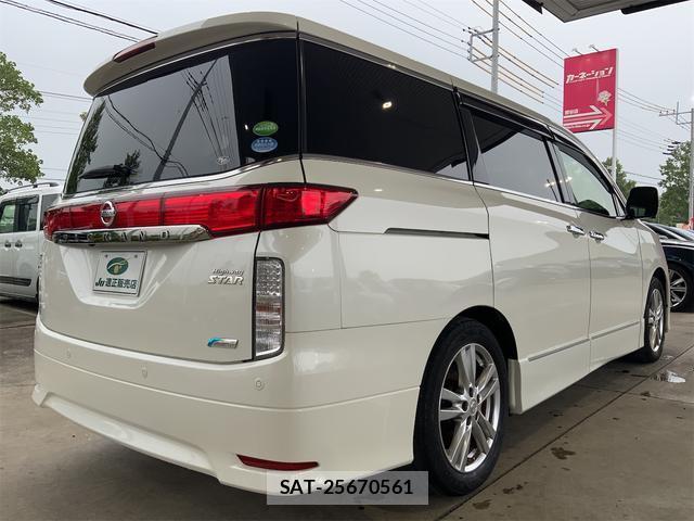 Nissan ELGRAND 2013-04 8361094-6
