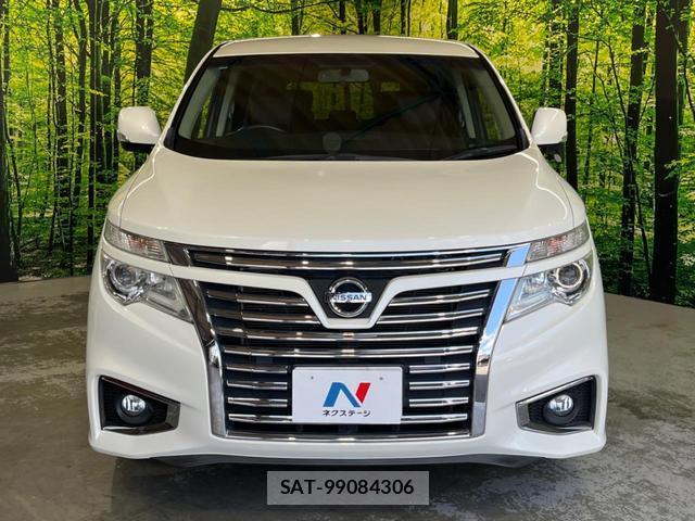 Nissan ELGRAND 2017-07 8361594-14