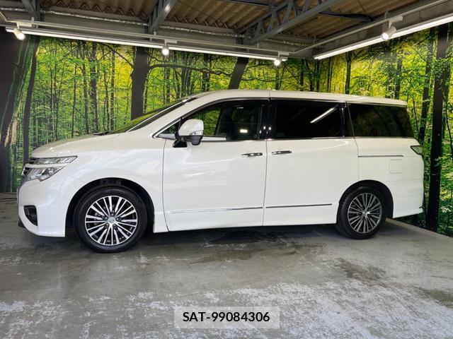 Nissan ELGRAND 2017-07 8361594-16