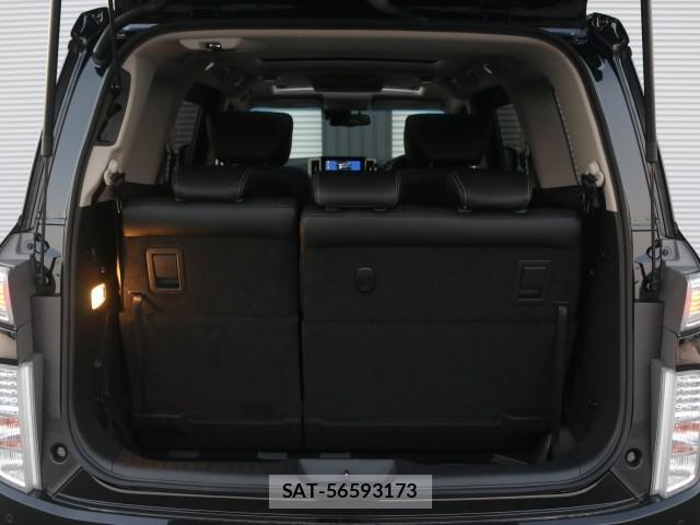 Nissan ELGRAND 2021-07 8362188-18