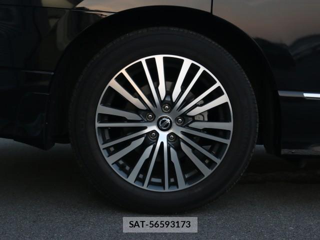 Nissan ELGRAND 2021-07 8362188-19