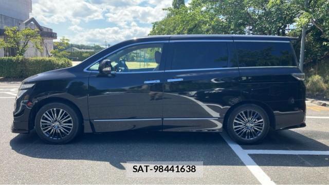 Nissan ELGRAND 2020-07 8362240-10