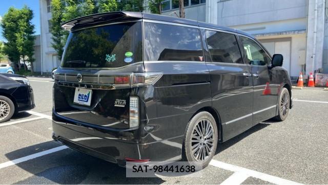 Nissan ELGRAND 2020-07 8362240-12