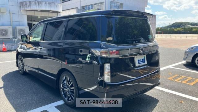 Nissan ELGRAND 2020-07 8362240-13