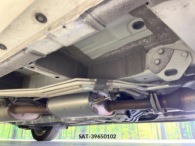 Nissan ELGRAND 2018-10 8362549-19