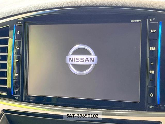 Nissan ELGRAND 2018-10 8362549-2