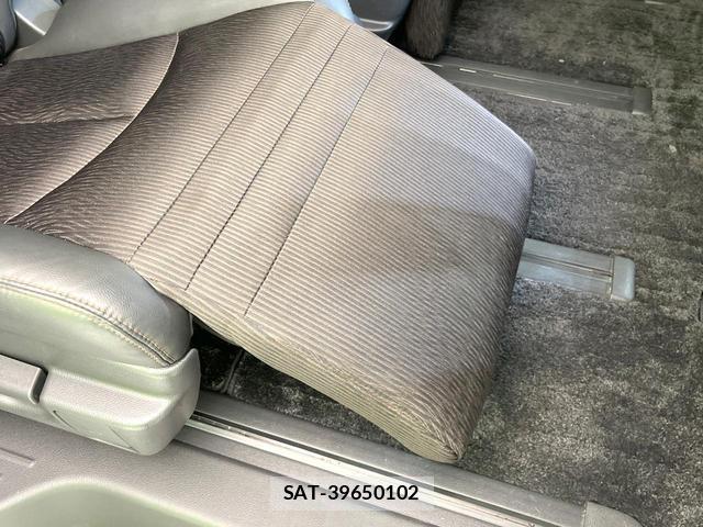 Nissan ELGRAND 2018-10 8362549-6