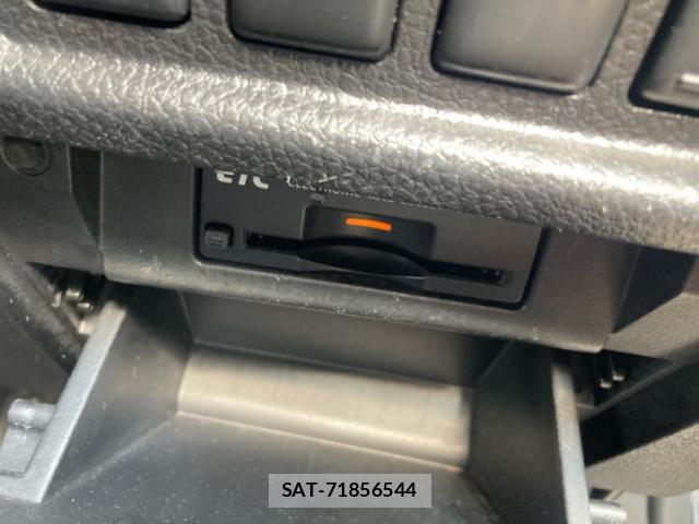 Nissan ELGRAND 2019-11 8362566-15