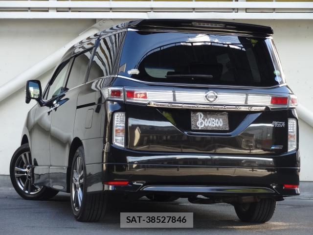 Nissan ELGRAND 2013-09 8362638-4