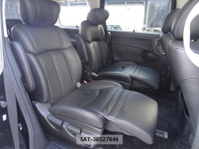 Nissan ELGRAND 2013-09 8362638-5