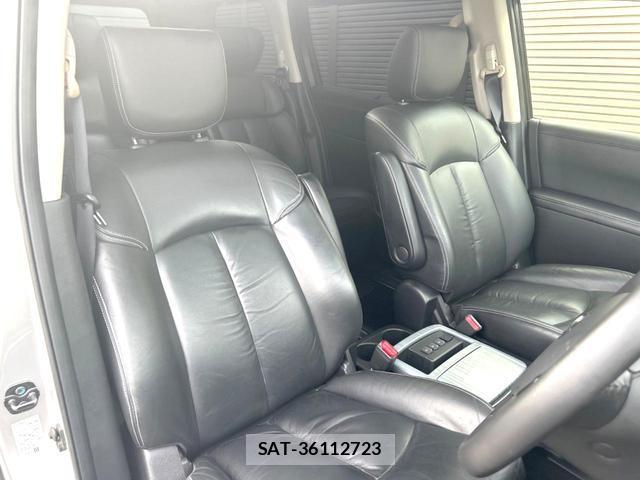 Nissan ELGRAND 2020-01 8362754-7