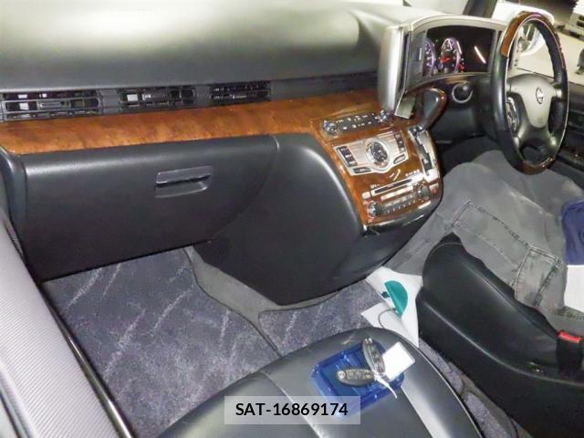 Nissan ELGRAND 2007-10 8363097-2
