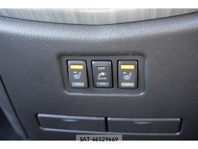 Nissan ELGRAND 2017-02 8363392-5