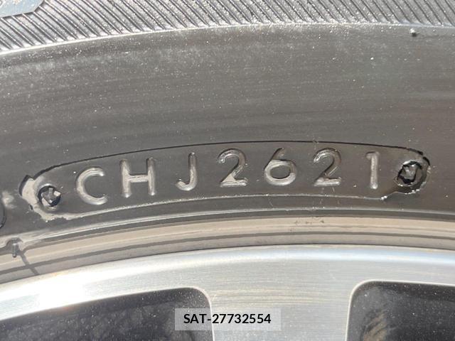 Nissan ELGRAND 2016-06 8363438-11