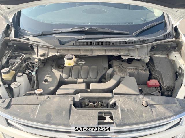 Nissan ELGRAND 2016-06 8363438-13