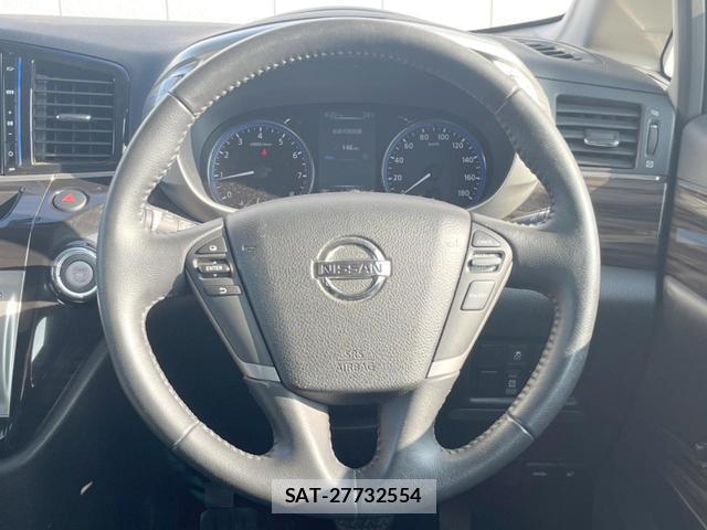 Nissan ELGRAND 2016-06 8363438-16