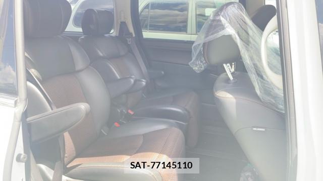Nissan ELGRAND 2011-02 8363533-18