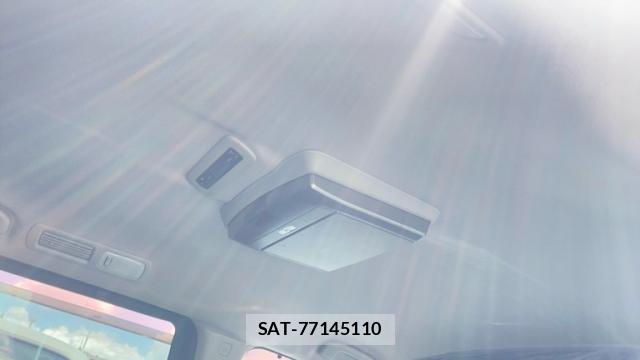 Nissan ELGRAND 2011-02 8363533-19