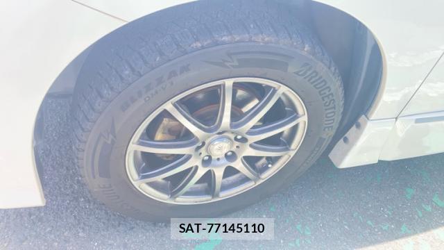 Nissan ELGRAND 2011-02 8363533-5