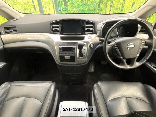 Nissan ELGRAND 2018-03 8363562-1